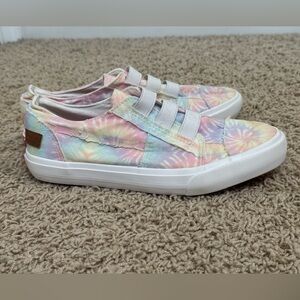 Girls Blowfish Maura-K Pastel Tie-Dye Sneaker